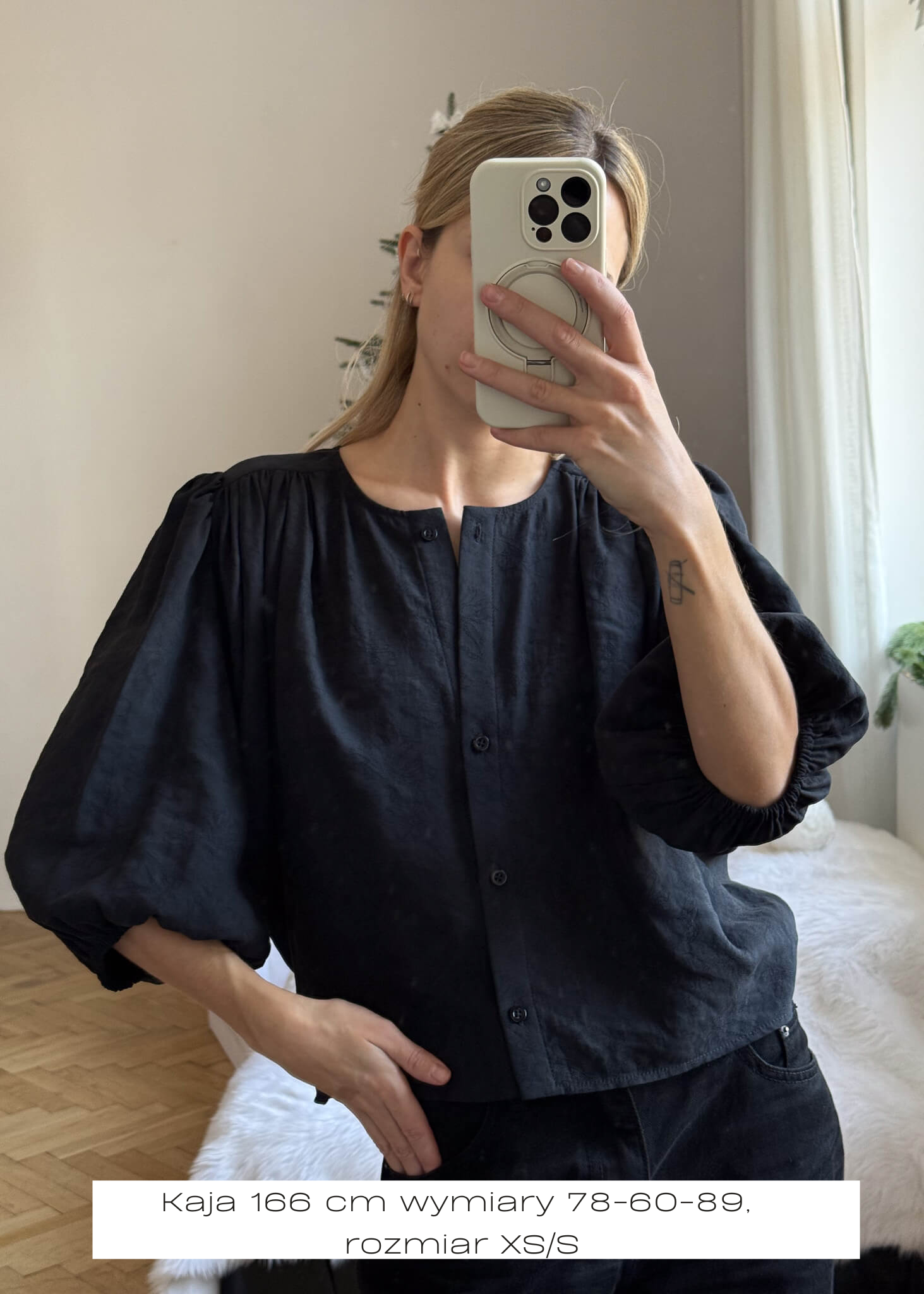 Koszula Nell ASIDE, na modelce.