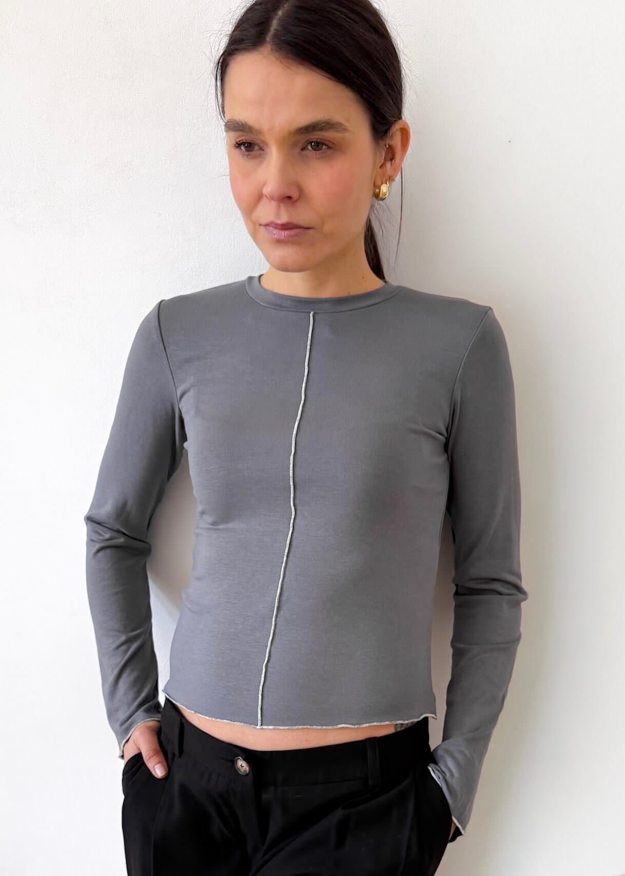 Szara bluzka Val Aside – ujęcie 2