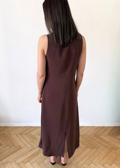 Sukienka maxi Willow ASIDE z modalu w kolorze brązowym z tyłu